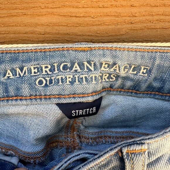American Eagle Outfitters Stretch Skinny Distressed Light Blue Jeans Size 2 - Picture 6 of 13